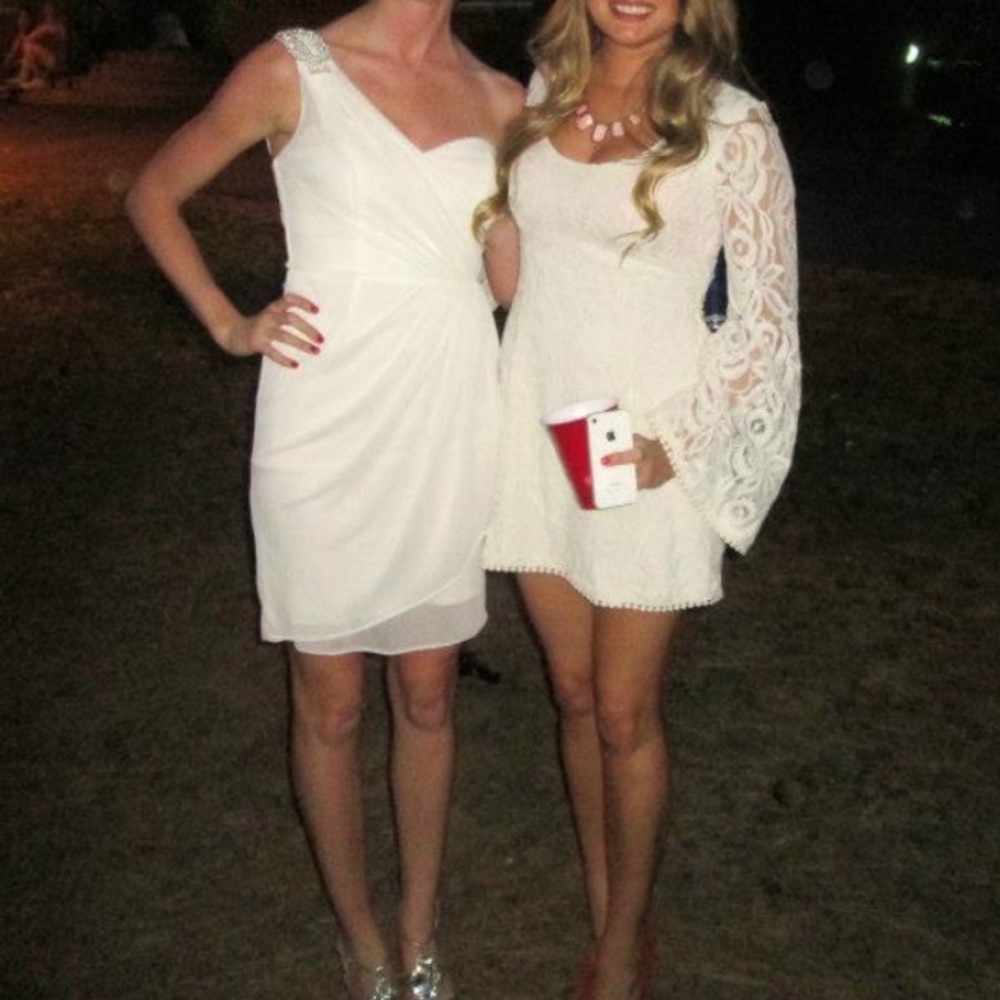 Cache White One Shoulder Cocktail Dress - Picture 5 of 17